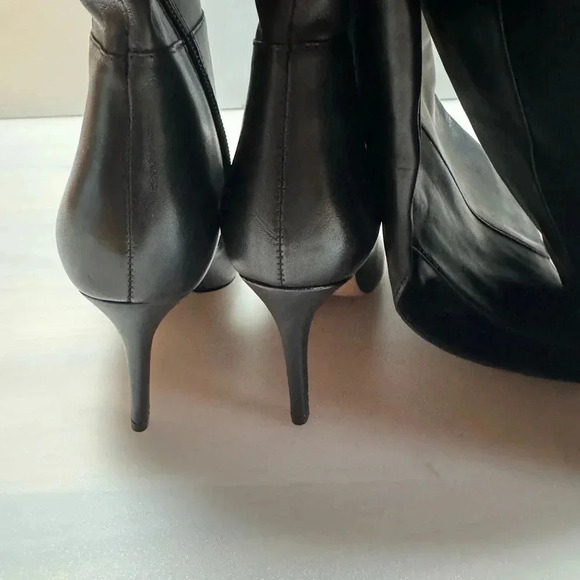 SCHUTZ Mikki The Knee High Leather Boot Zip Black Size 5B - Picture 8 of 8